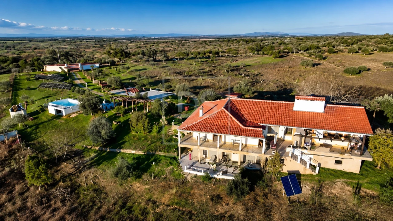 Quinta T5 para Venda em Arez e Amieira do Tejo Foto 1