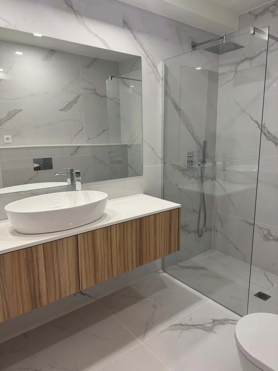 Apartamento T2 para Venda em Creixomil Foto 9