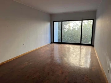 Escritório para Arrendamento em São Vicente (Braga)