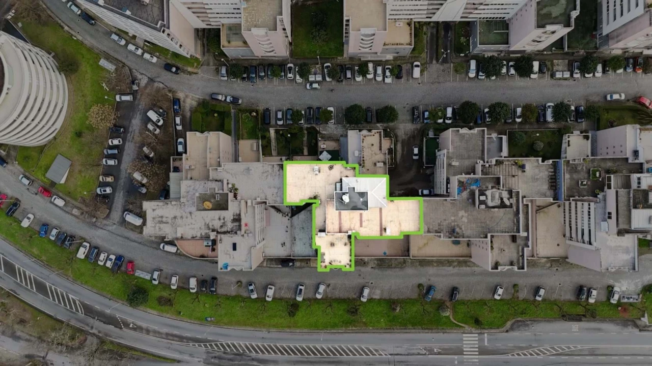 Apartamento T4 para Venda em Ferreiros e Gondizalves Foto 3