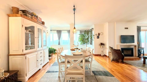 Apartamento T4 para Venda em Ferreiros e Gondizalves