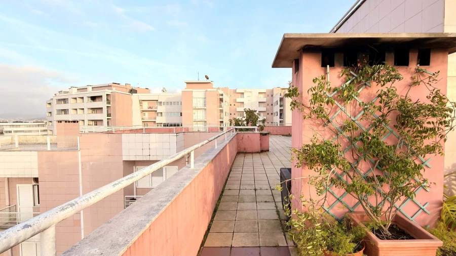 Apartamento T4 para Venda em Ferreiros e Gondizalves Foto 19