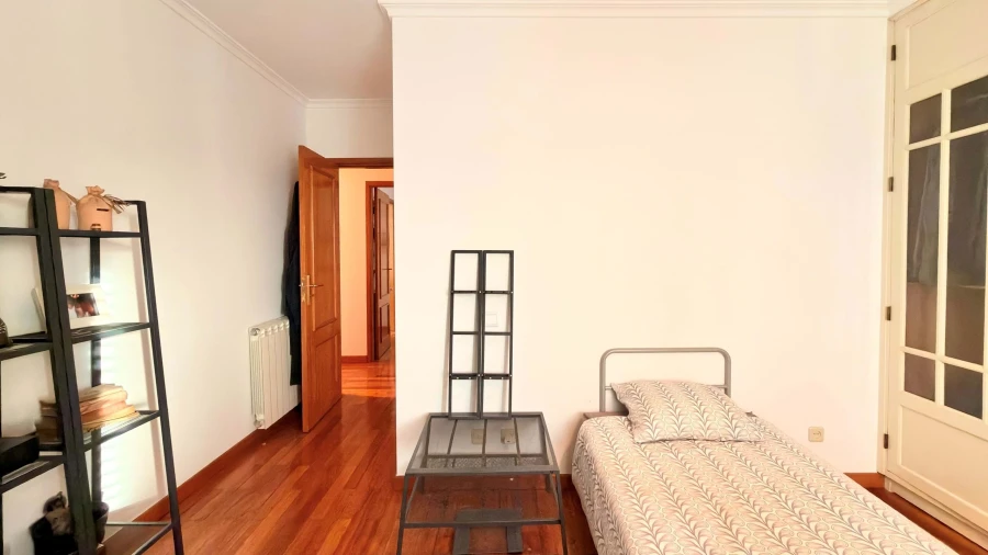 Apartamento T4 para Venda em Ferreiros e Gondizalves Foto 25