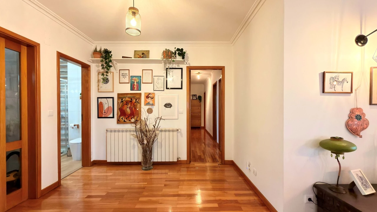 Apartamento T4 para Venda em Ferreiros e Gondizalves Foto 28