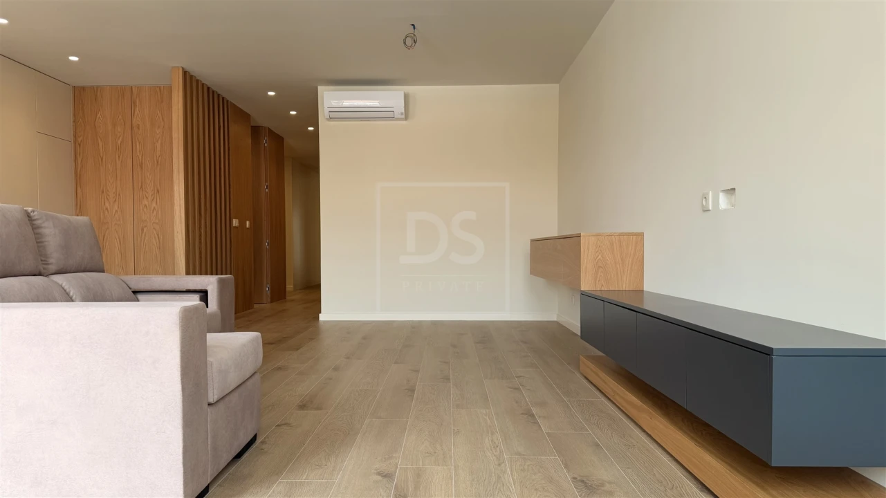 Apartamento T2 para Venda em São Vicente (Braga) Foto 8
