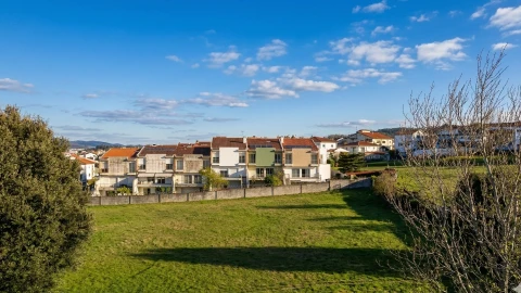 Moradia T4 para Venda em Real, Dume e Semelhe