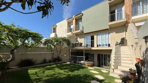 Moradia T4 para Venda em Real, Dume e Semelhe
