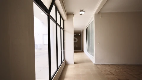 Apartamento T1 para Venda em Braga (São José de São Lázaro e São João do Souto)