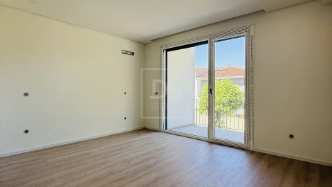 Moradia T4 para Venda em Palmeira