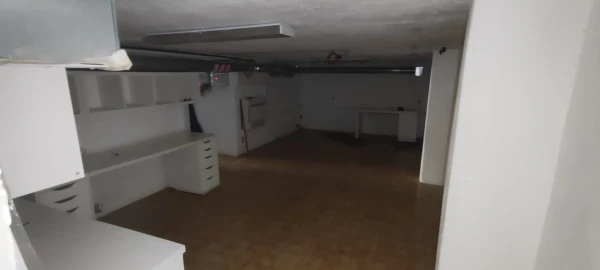 Loja para Venda em Loures