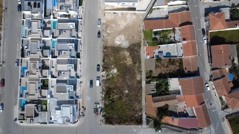 Terreno para Venda em Atouguia da Baleia
