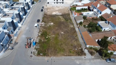 Terreno para Venda em Atouguia da Baleia