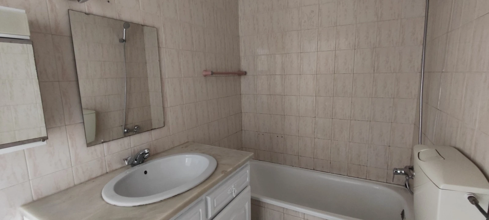 Apartamento T1 para Venda em São João das Lampas e Terrugem Foto 7