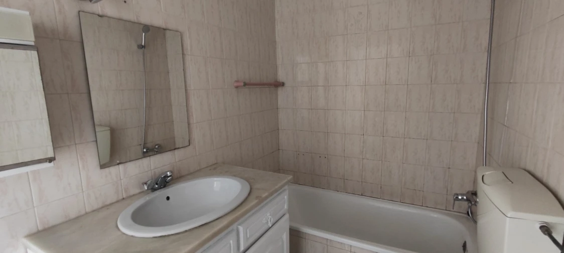 Apartamento T1 para Venda em São João das Lampas e Terrugem Foto 7