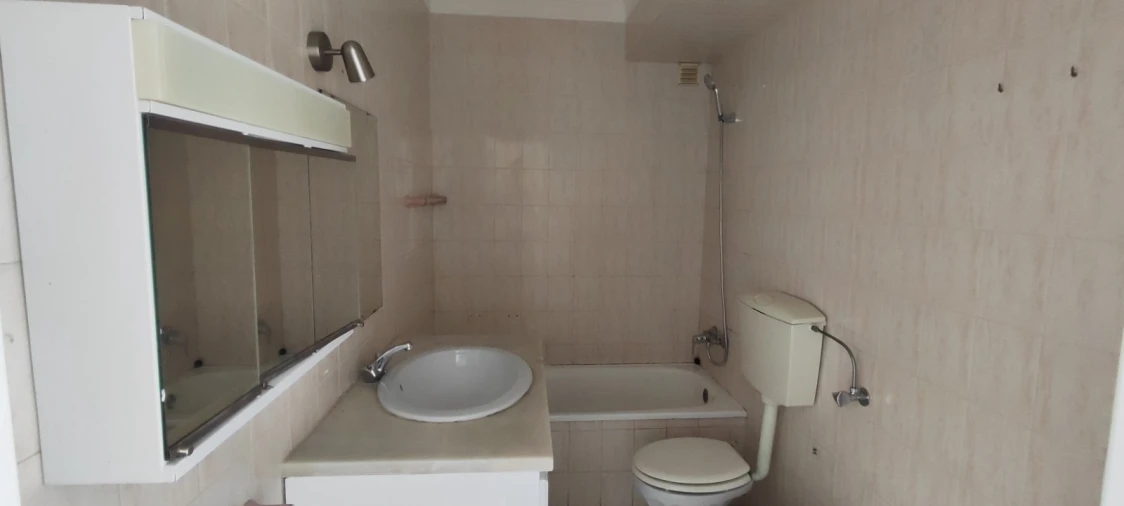 Apartamento T1 para Venda em São João das Lampas e Terrugem Foto 8