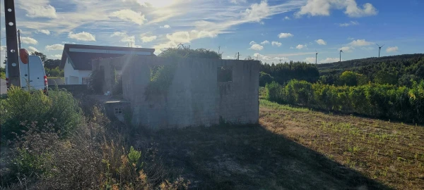 Moradia T3 para Venda em Moita dos Ferreiros