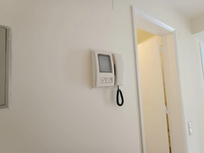 Apartamento T2 para Venda em Algueirão-Mem Martins Foto 2