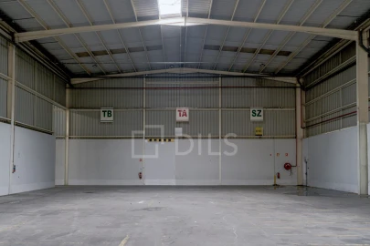 Armazém para Arrendamento em Alverca do Ribatejo e Sobralinho