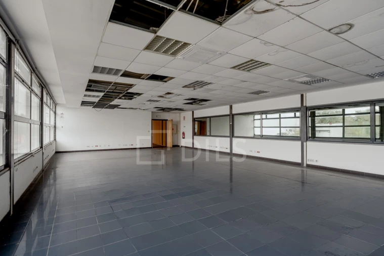 Armazém para Arrendamento em Alverca do Ribatejo e Sobralinho Foto 20