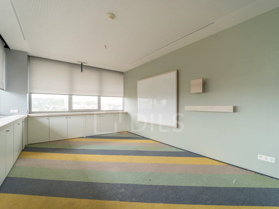 Escritório para Arrendamento em Aldoar, Foz do Douro e Nevogilde Foto 12