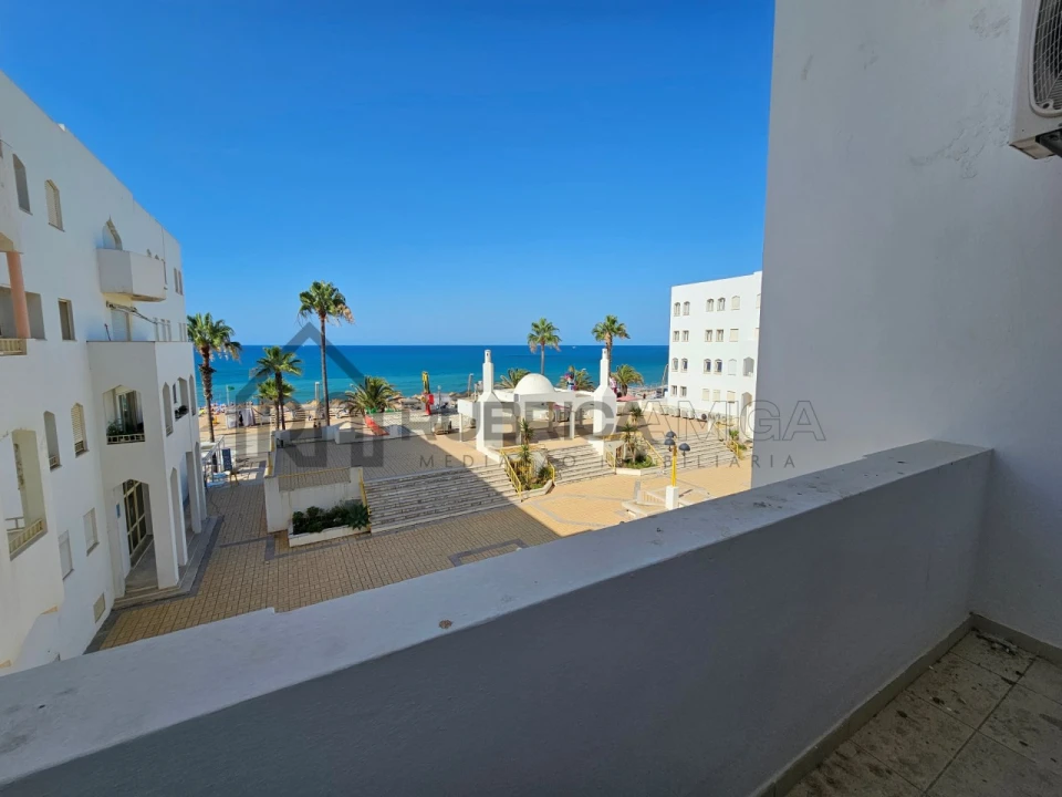 Apartamento T2 para Venda em Quarteira Foto 4