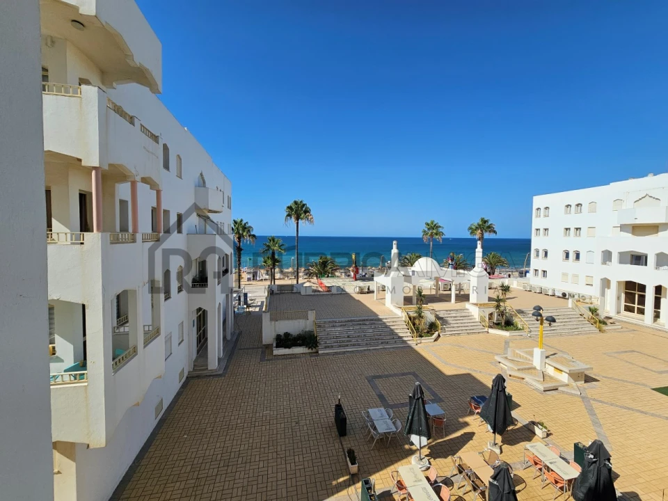 Apartamento T2 para Venda em Quarteira Foto 10