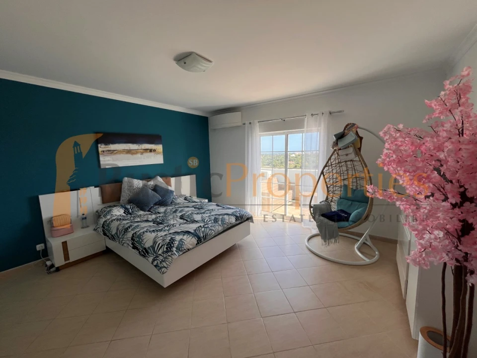 Moradia T5 para Venda em Boliqueime Foto 21