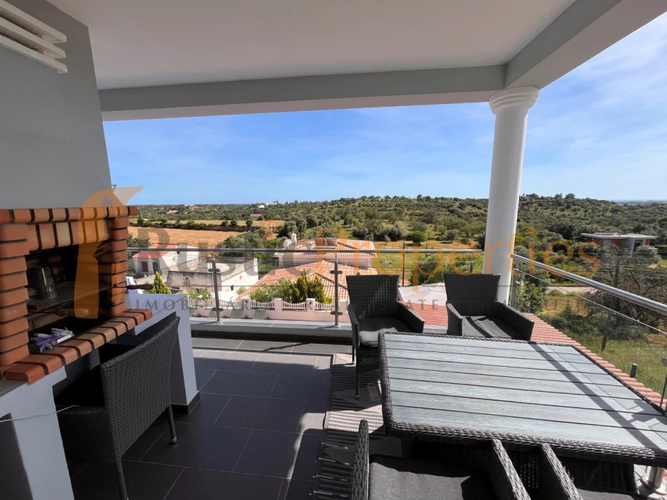 Moradia T5 para Venda em Boliqueime Foto 7