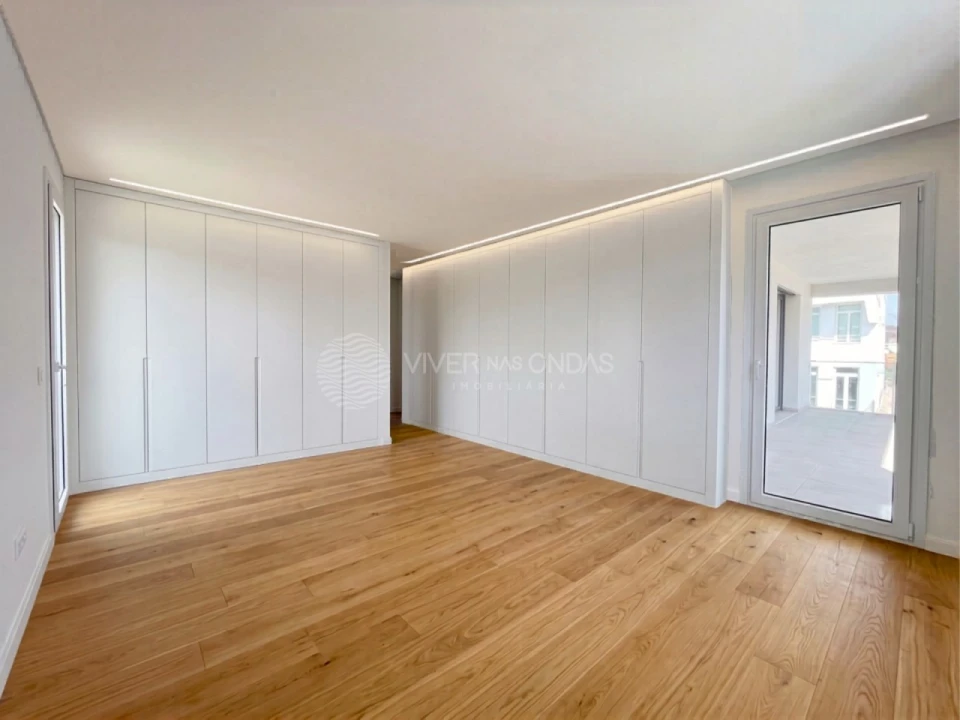 Moradia T4 para Venda em Charneca de Caparica e Sobreda Foto 7