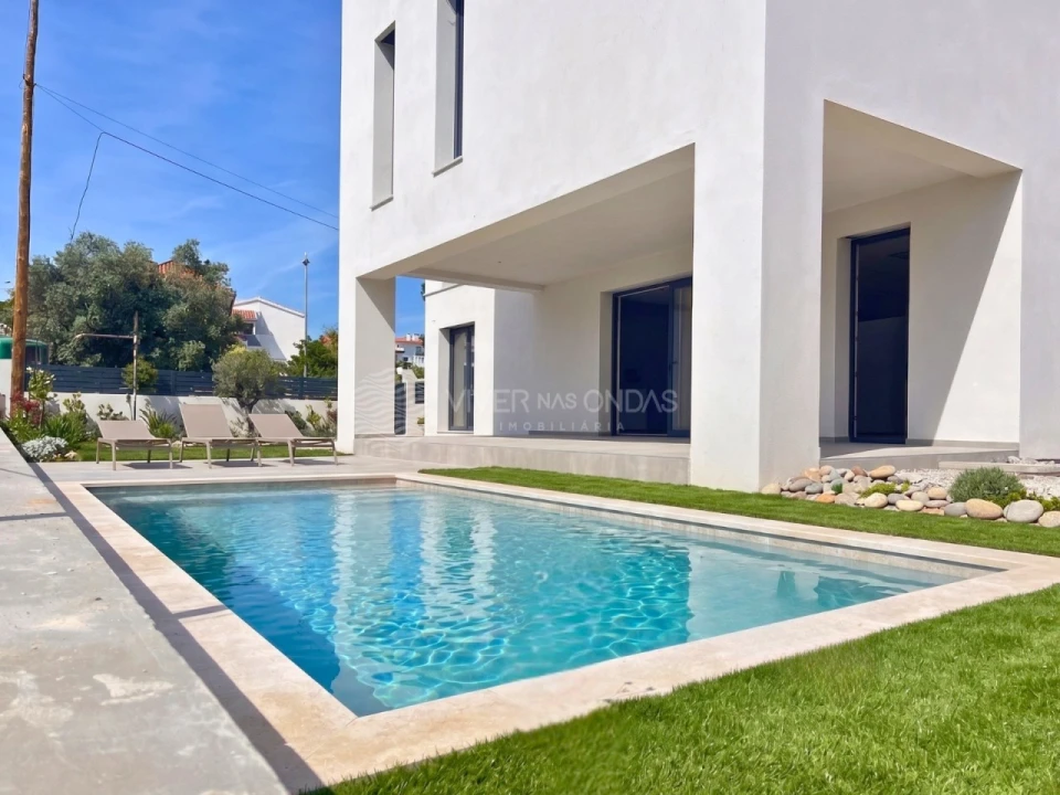 Moradia T4 para Venda em Charneca de Caparica e Sobreda Foto 15