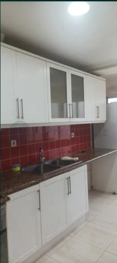 Apartamento T2 para Venda em Venteira