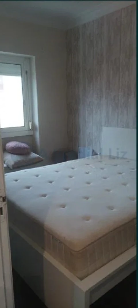 Apartamento T2 para Venda em Venteira