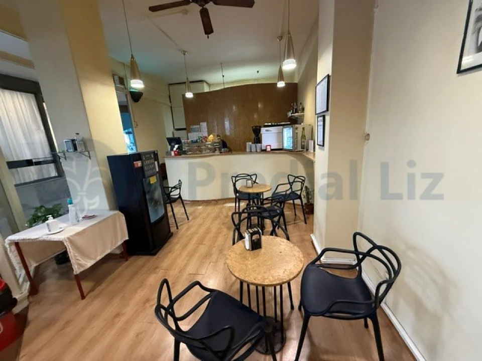 Loja para Arrendamento em Aldoar, Foz do Douro e Nevogilde Foto 2