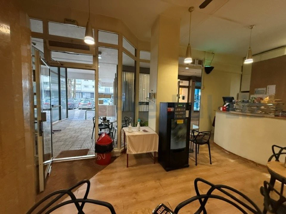 Loja para Arrendamento em Aldoar, Foz do Douro e Nevogilde Foto 4