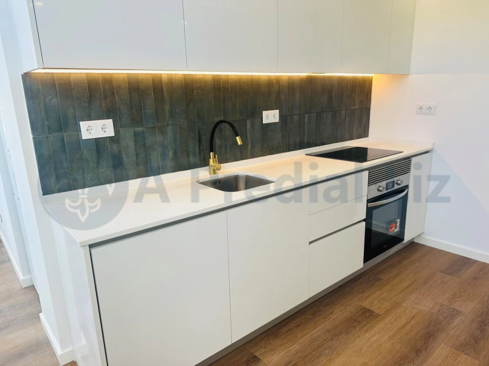 Apartamento T2 para Venda em Venteira Foto 2
