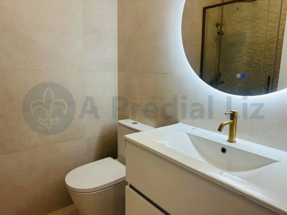 Apartamento T2 para Venda em Venteira Foto 9