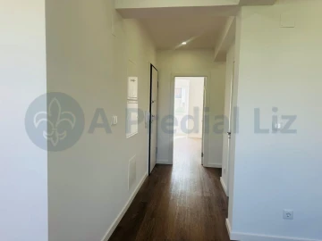 Apartamento T2 para Venda em Venteira