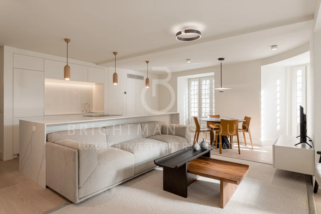 Apartamento T2 para Venda em Santo António Foto 3