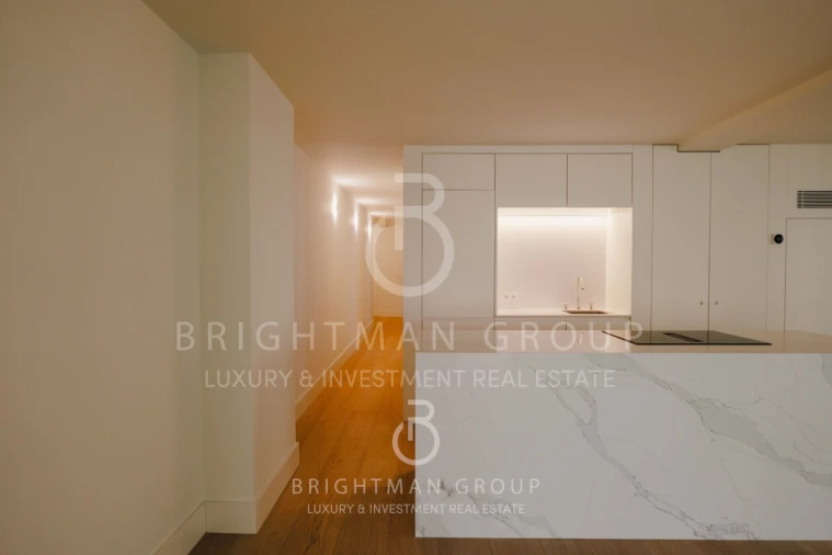 Apartamento T2 para Venda em Santo António Foto 8