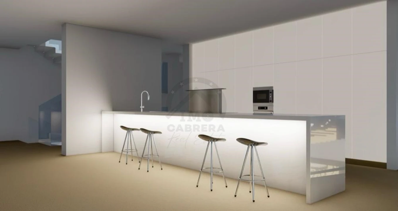 Moradia T4 para Venda em Calheta Foto 4