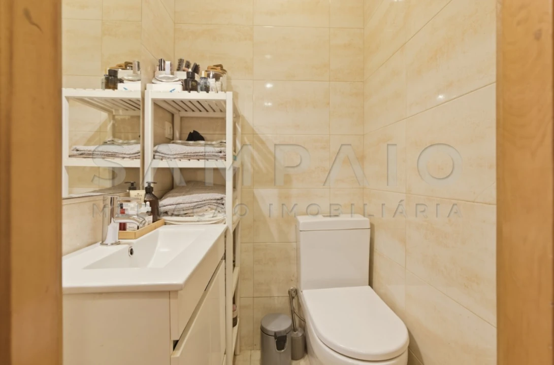 Apartamento T2 para Venda em Fânzeres e São Pedro da Cova Foto 14