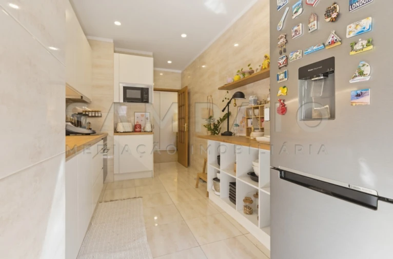 Apartamento T2 para Venda em Fânzeres e São Pedro da Cova Foto 8