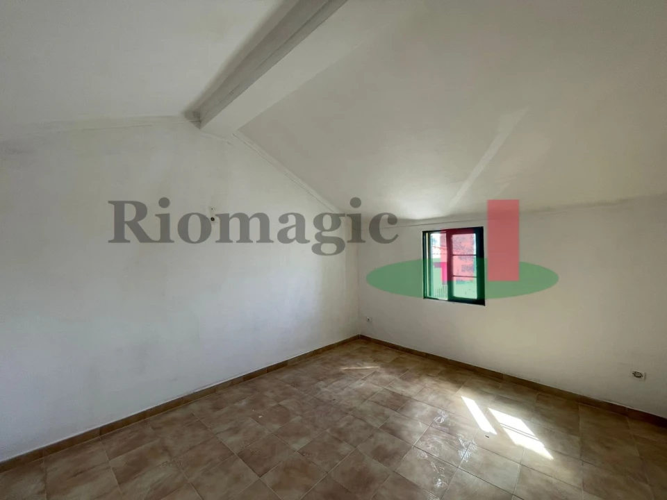 Moradia T4 para Venda em Rio Maior Foto 13