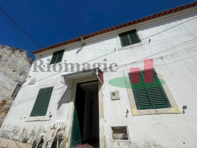 Moradia T4 para Venda em Rio Maior Foto 2