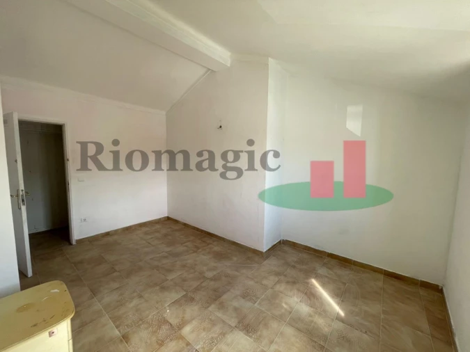 Moradia T4 para Venda em Rio Maior Foto 12