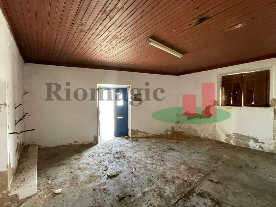 Moradia T2 para Venda em São Sebastião Foto 12