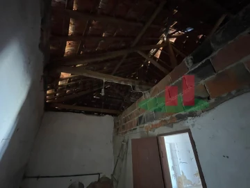 Moradia T2 para Venda em São Sebastião