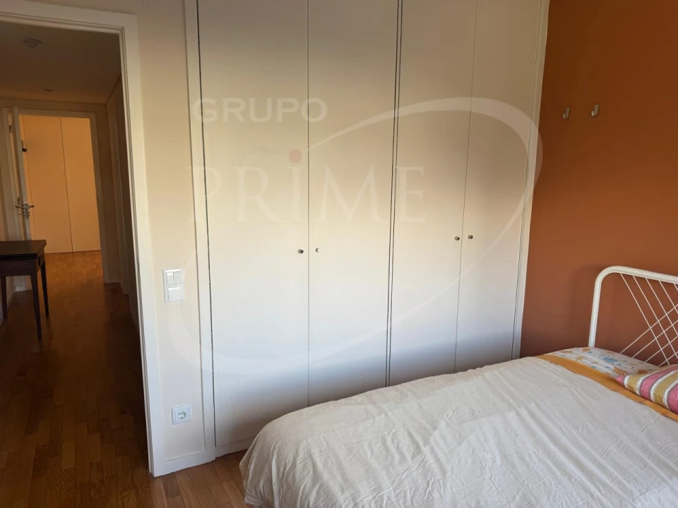 Apartamento T3 para Arrendamento em Aldoar, Foz do Douro e Nevogilde Foto 20