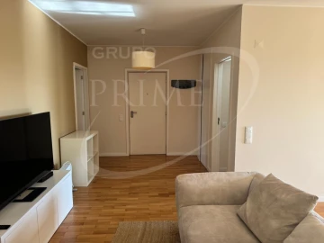 Apartamento T3 para Arrendamento em Aldoar, Foz do Douro e Nevogilde