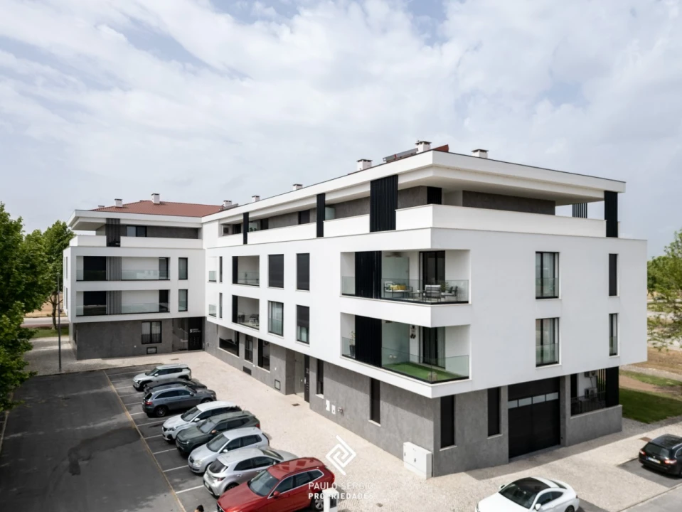 Apartamento T3 para Venda em Almeirim Foto 1
